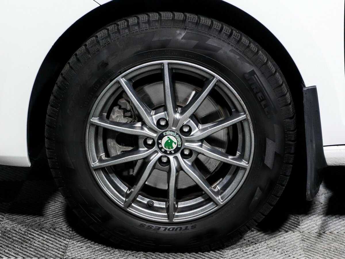 Б/У Шкода Рапид 2021 года. Фото: #11