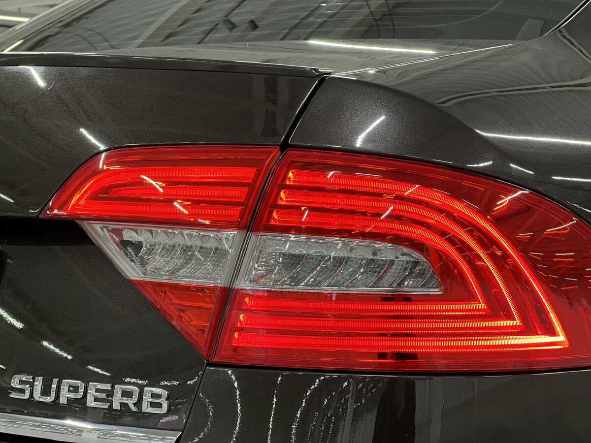 Skoda Superb 2013 года с пробегом. Фото: #8