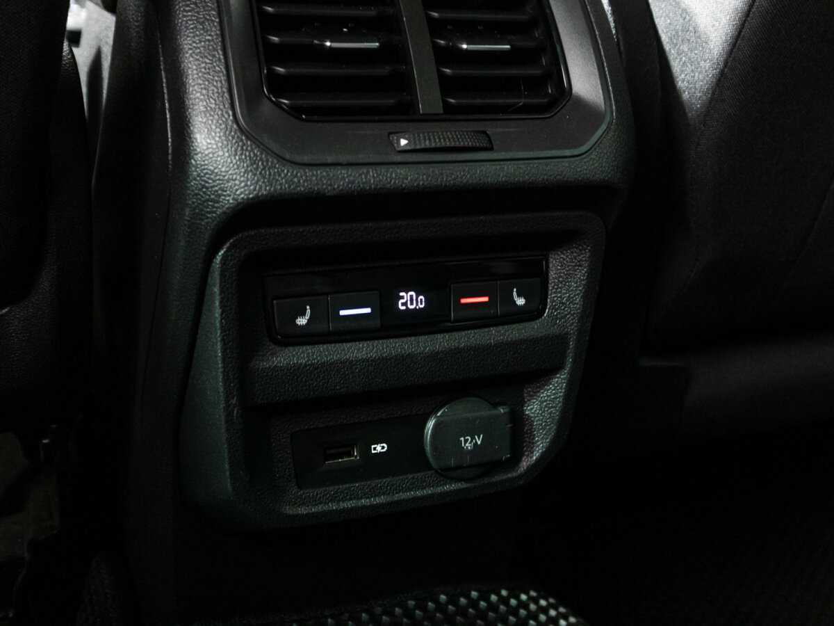 Б/У Фольксваген Тигуан 2018 года. Фото: #20