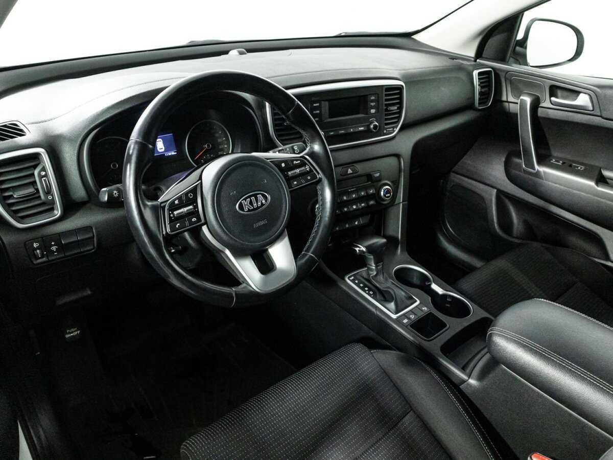 Б/У Киа Спортейдж 2020 года. Фото: #10