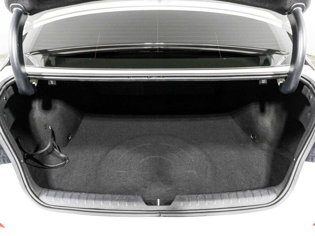 Б/У Киа Оптима 2018 года. Фото: #14