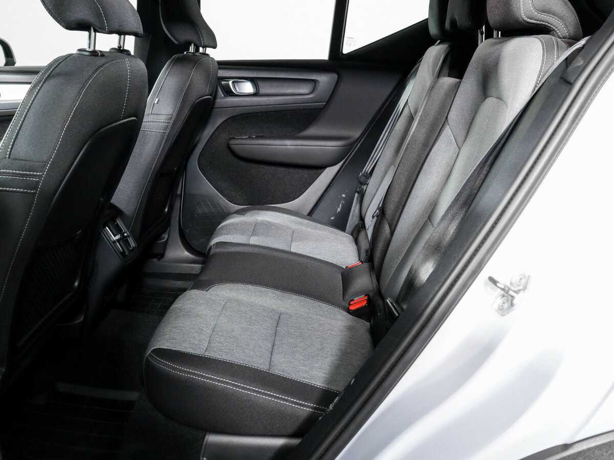 Volvo XC40 2020 года с пробегом. Фото: #9