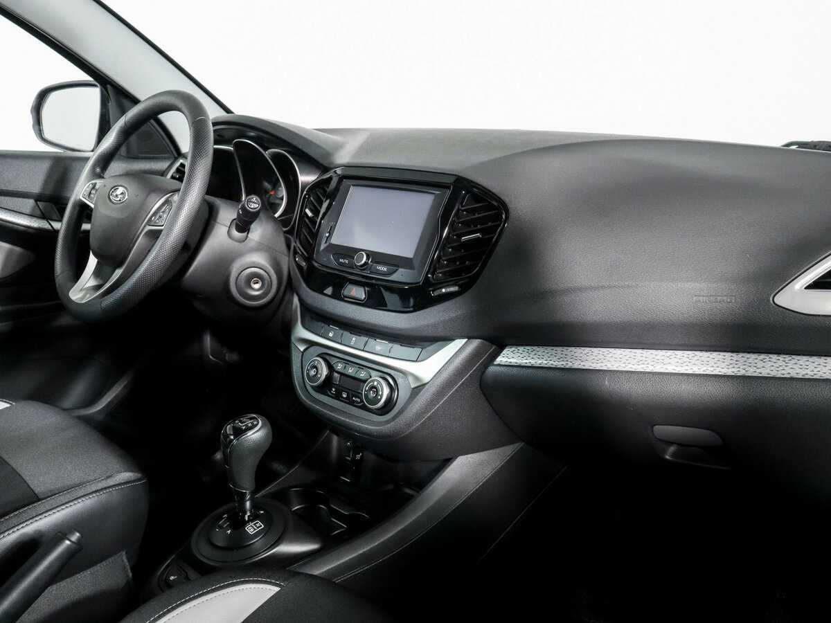 Б/У Лада (ВАЗ) Веста 2018 года. Фото: #8