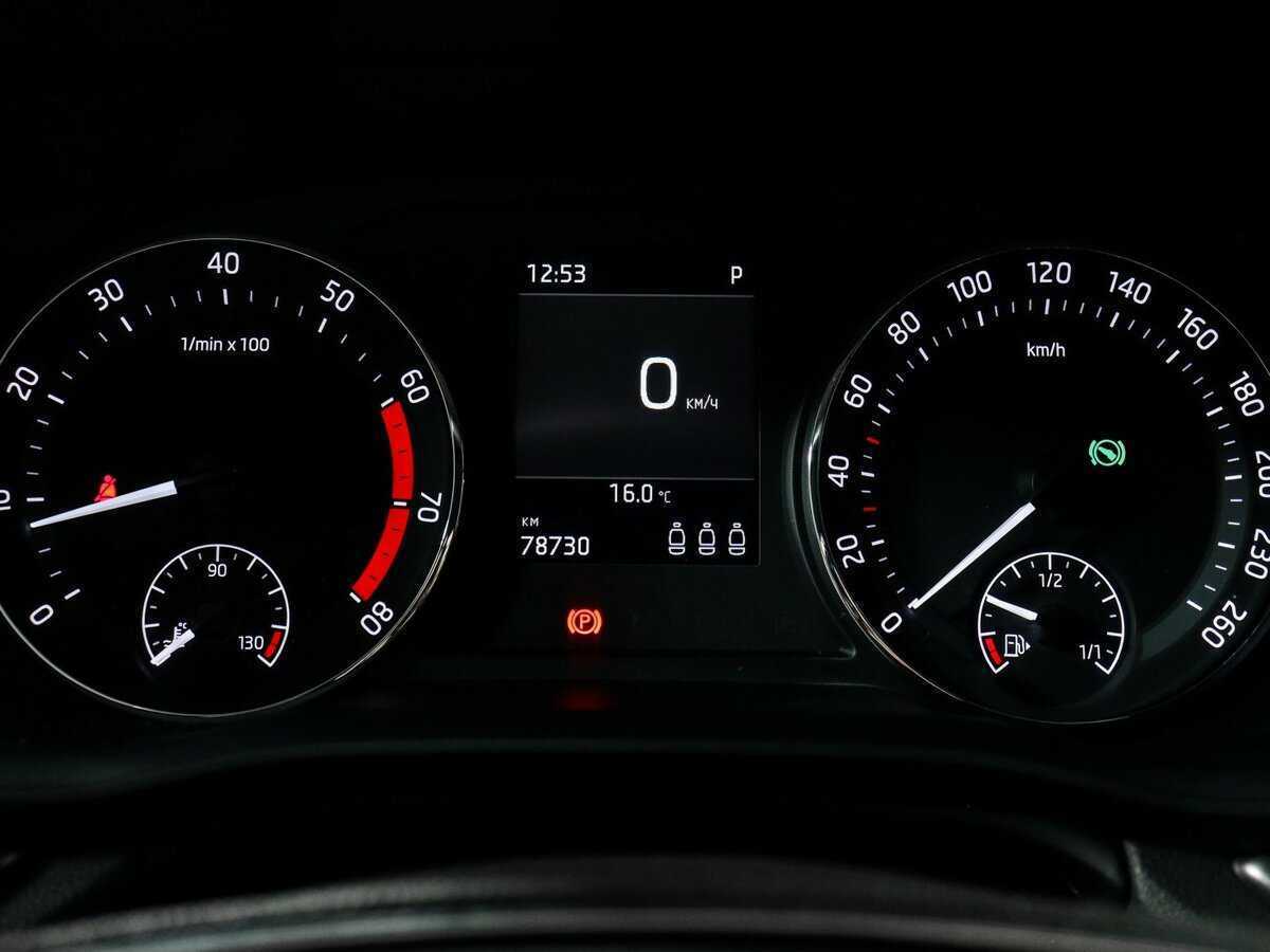 Б/У Шкода Октавия 2021 года. Фото: #7