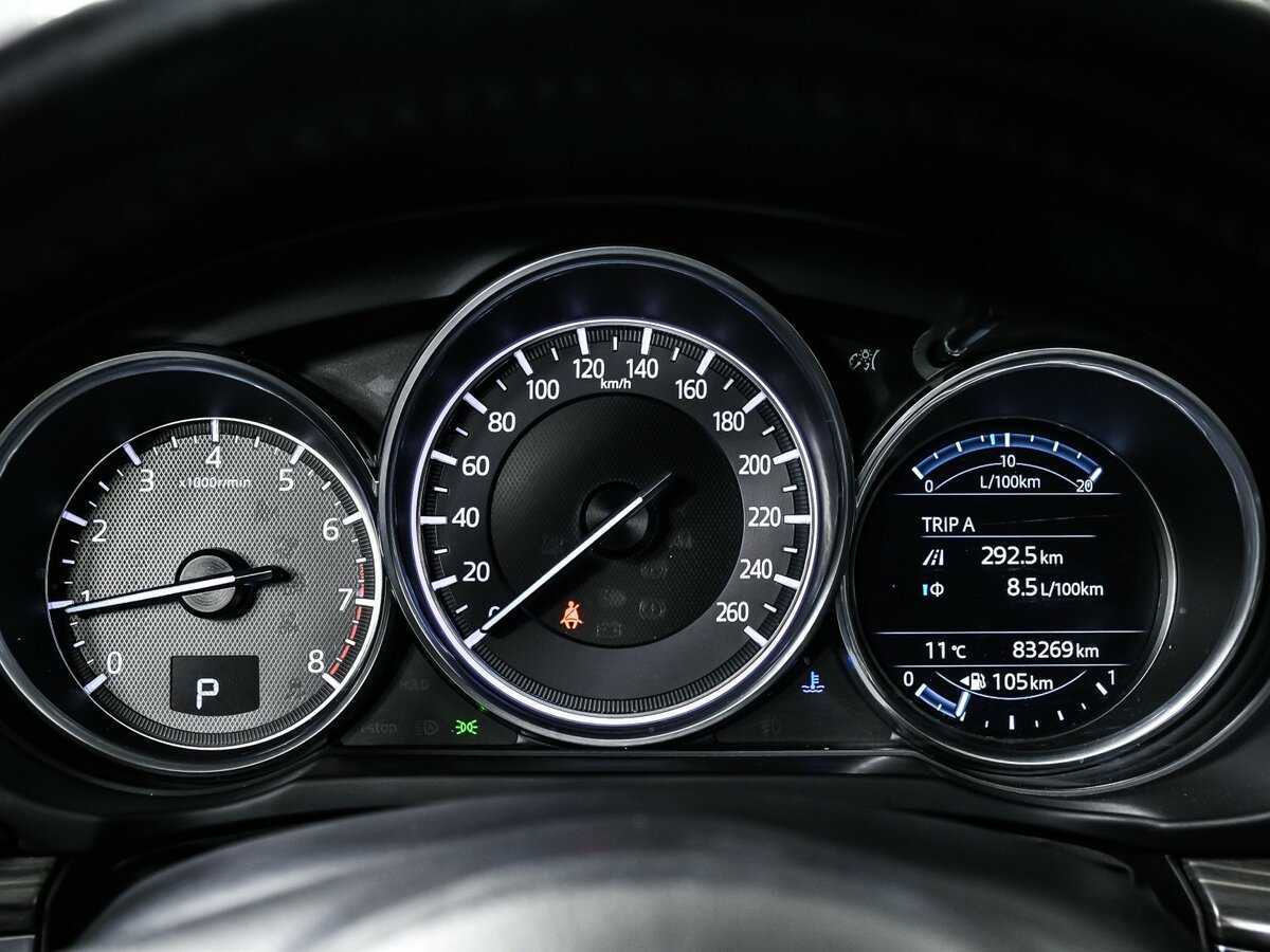 Б/У Мазда Ц-Икс-5 2017 года. Фото: #9