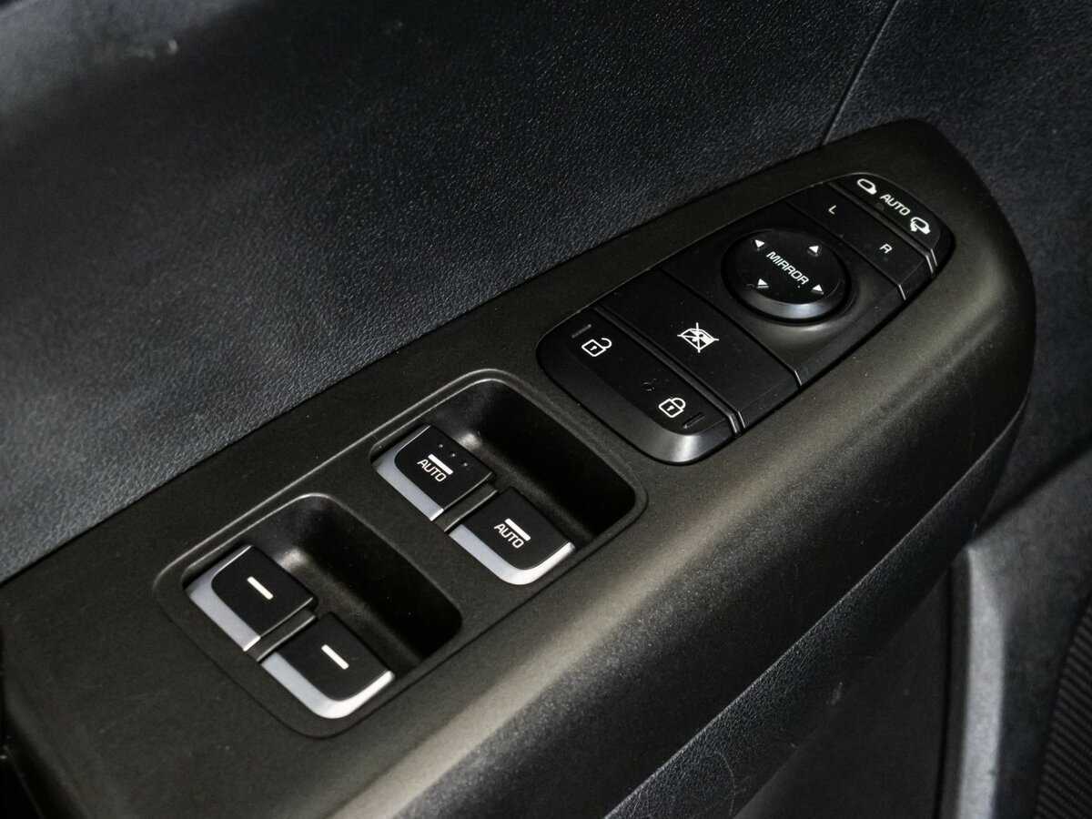 Б/У Киа Спортейдж 2017 года. Фото: #15