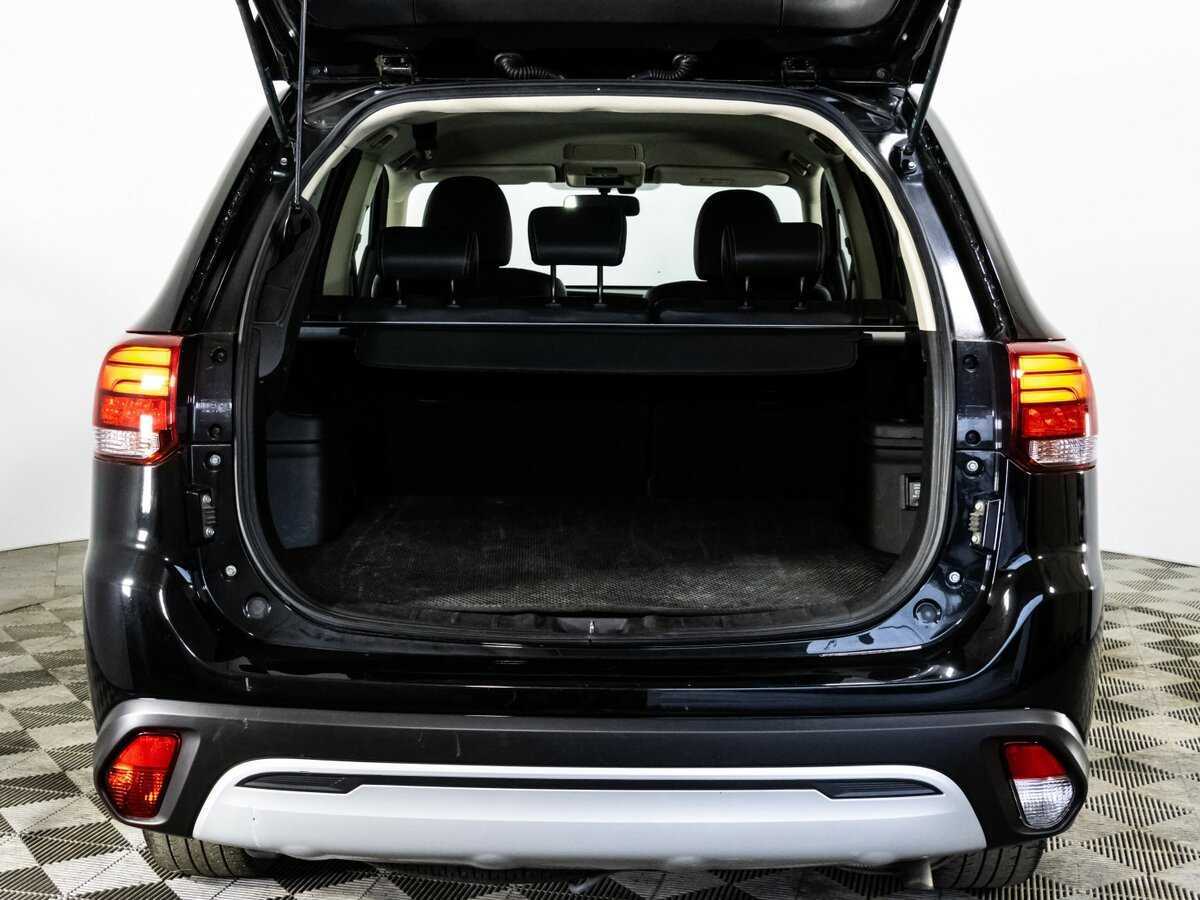 Mitsubishi Outlander 2021 года с пробегом. Фото: #19