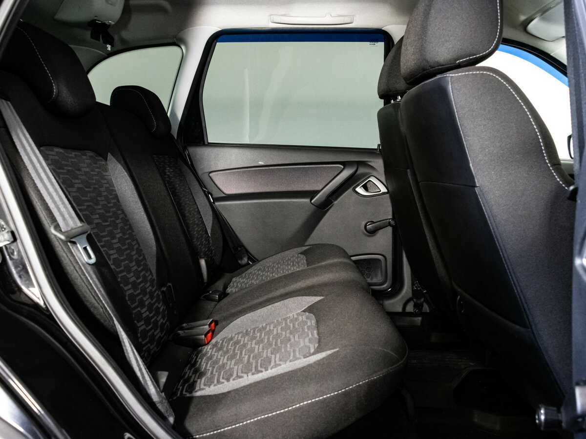 Б/У Лада (ВАЗ) Гранта 2023 года. Фото: #10