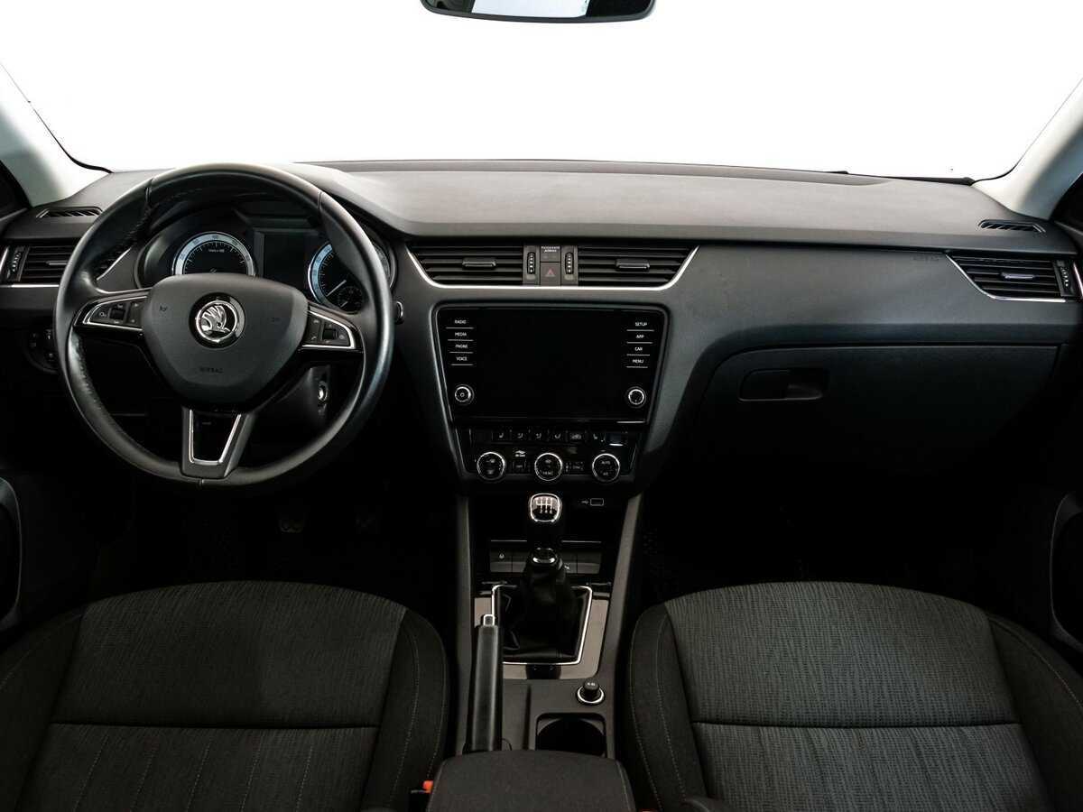 Skoda Octavia 2018 года с пробегом. Фото: #9