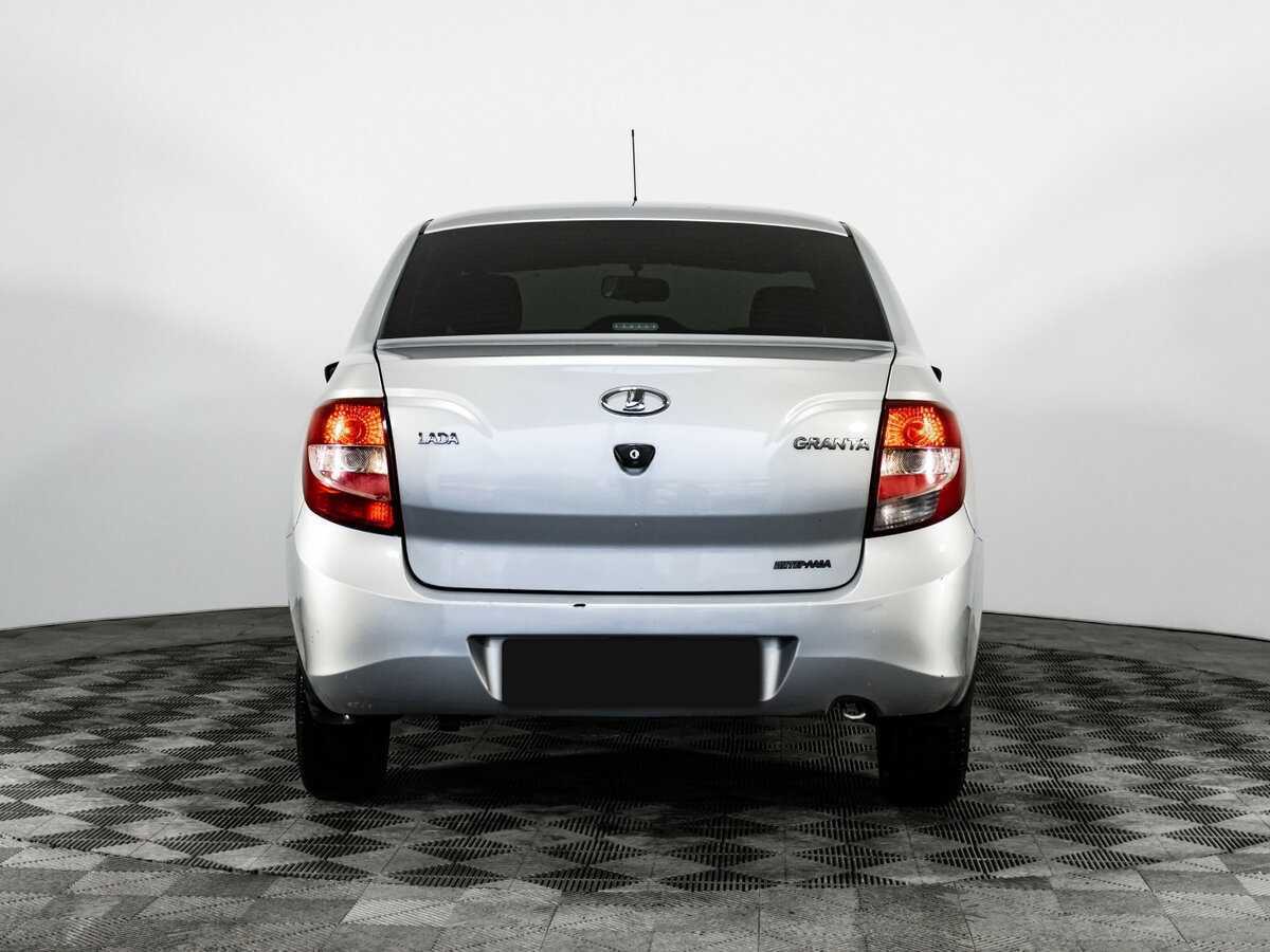 Б/У Лада (ВАЗ) Гранта 2017 года. Фото: #4