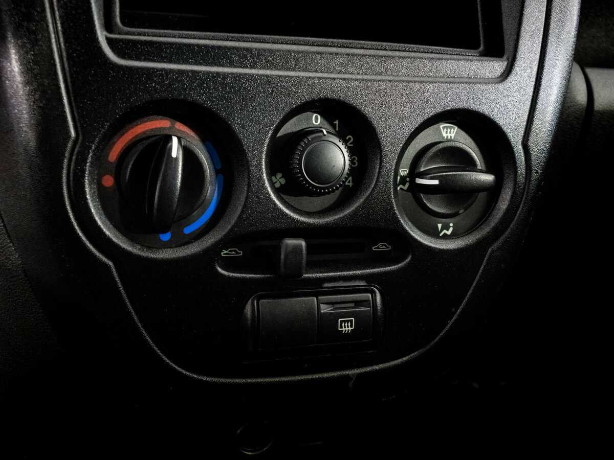 Б/У Лада (ВАЗ) Гранта 2017 года. Фото: #9