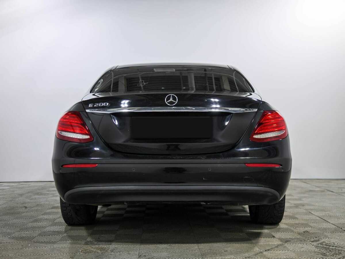 Mercedes-Benz E-Класс 2019 года с пробегом. Фото: #4