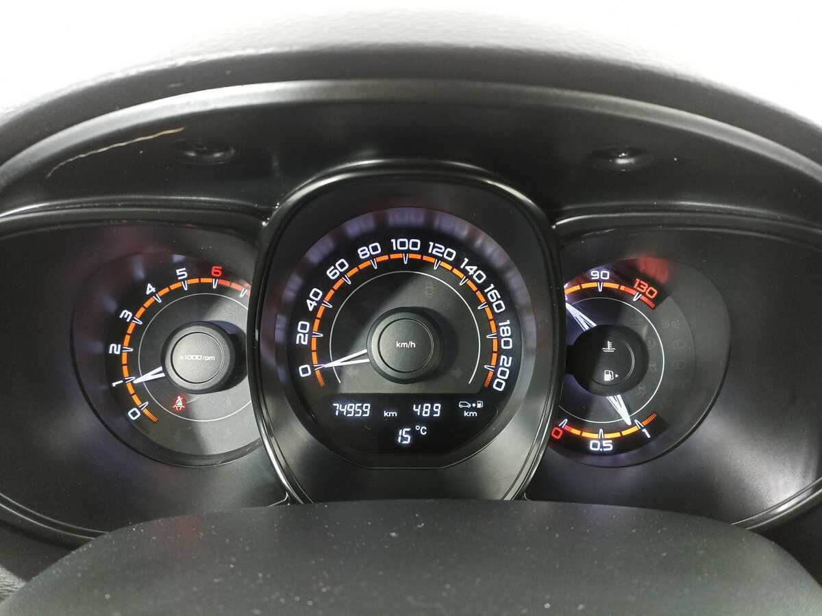 Б/У Лада (ВАЗ) Веста 2018 года. Фото: #11