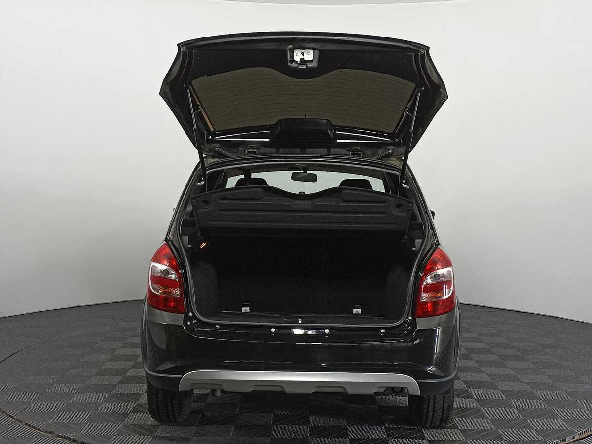 Б/У Лада (ВАЗ) Гранта 2023 года. Фото: #8