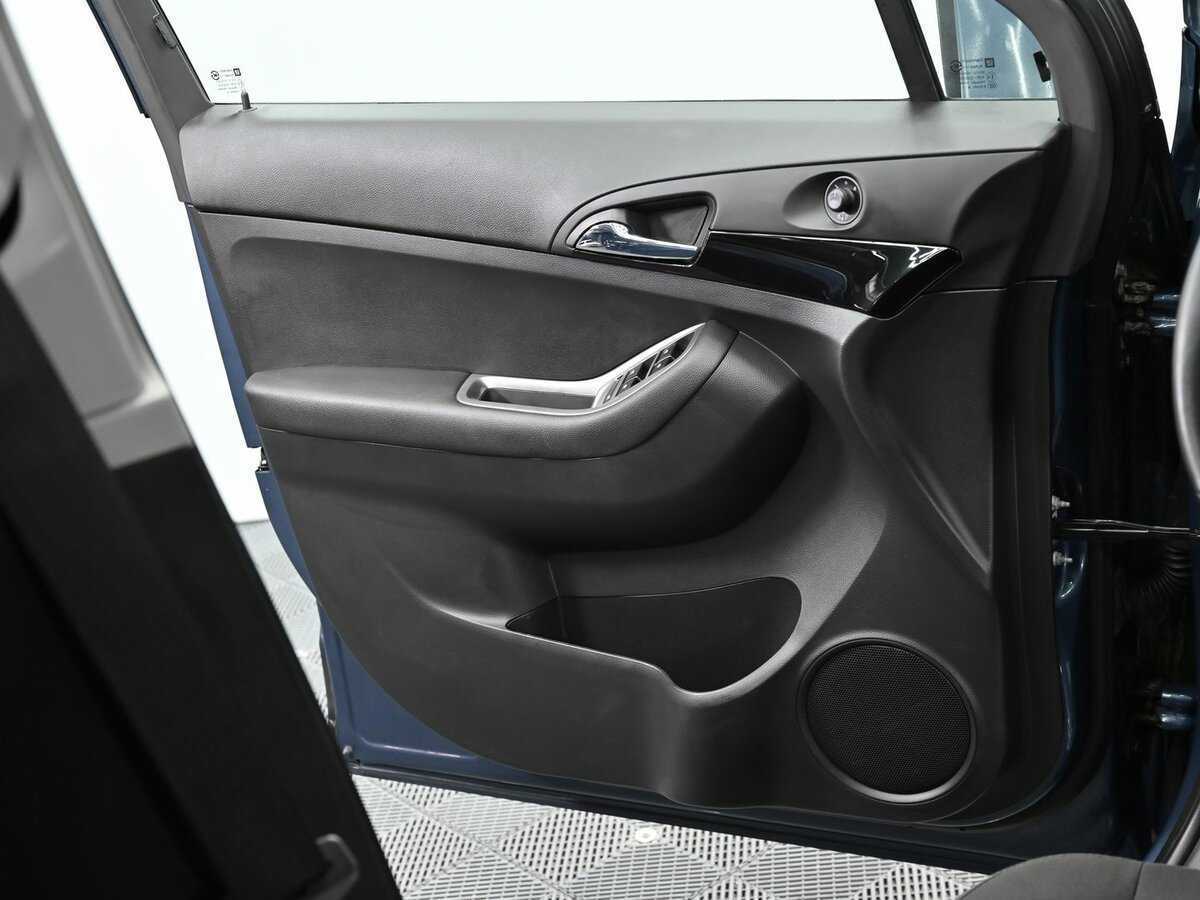 Б/У Шевроле Орландо 2014 года. Фото: #5