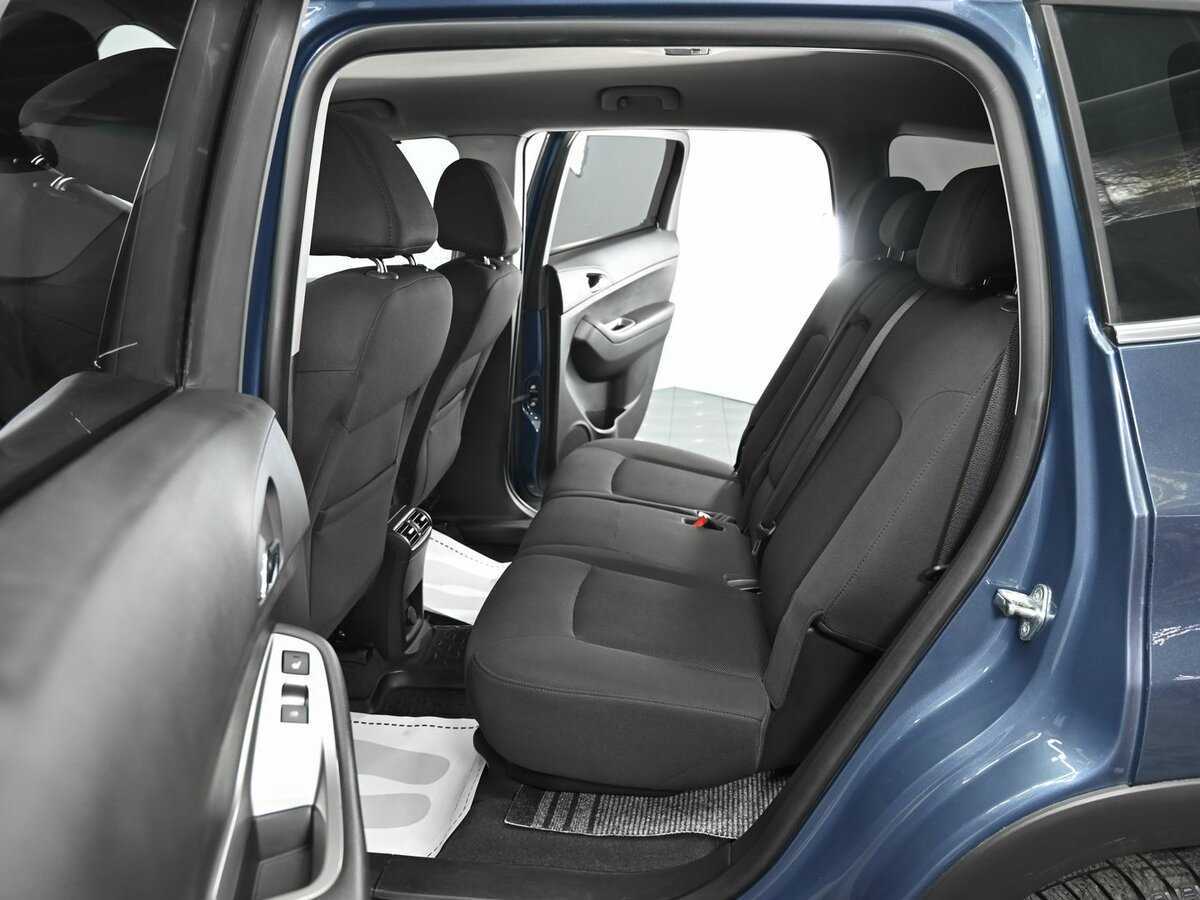 Б/У Шевроле Орландо 2014 года. Фото: #10