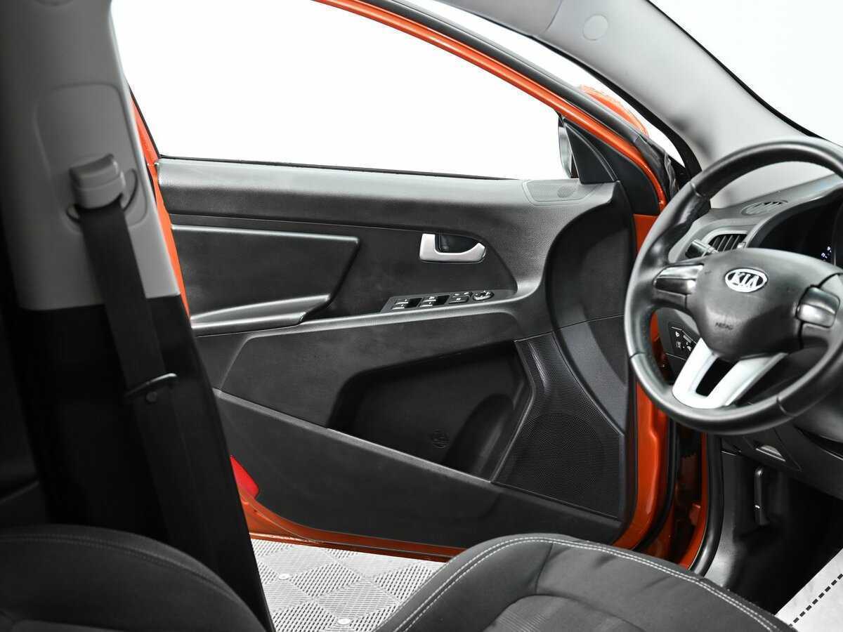 Б/У Киа Спортейдж 2012 года. Фото: #6