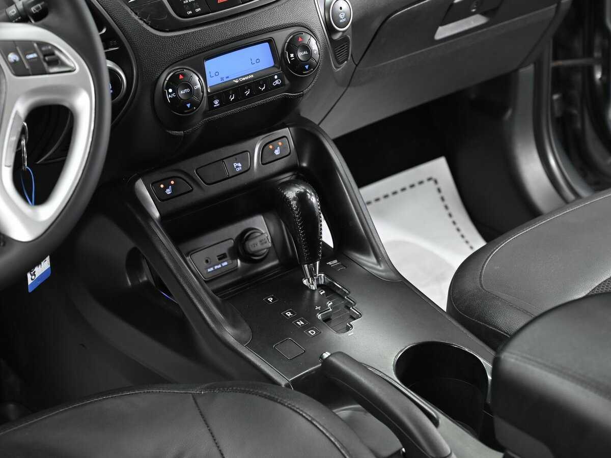 Б/У Хендай ай-икс35 2014 года. Фото: #11