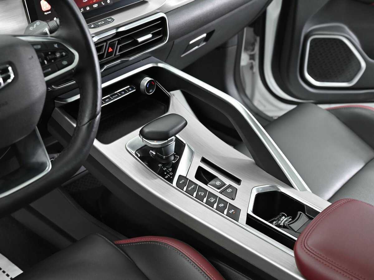 Б/У Джили Кулрэй 2022 года. Фото: #12