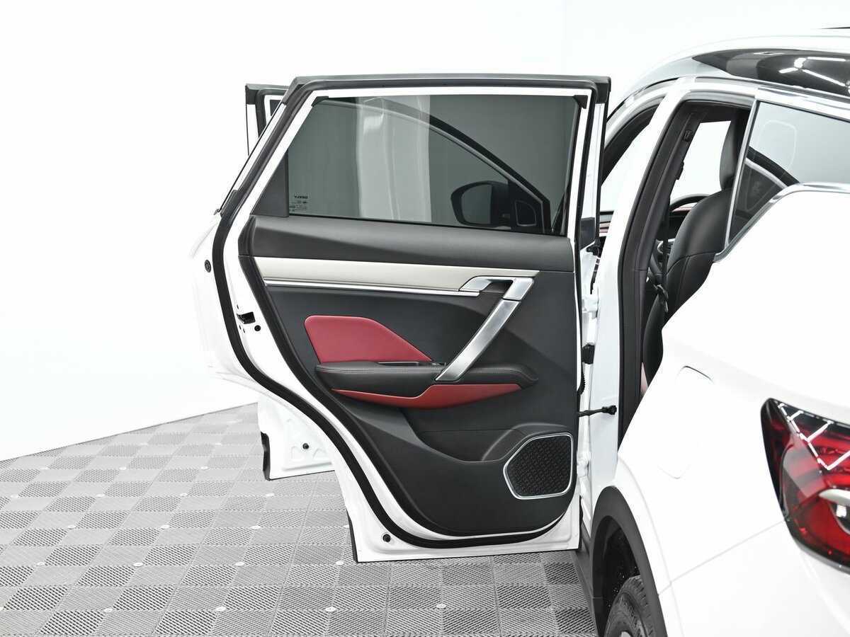 Б/У Джили Кулрэй 2022 года. Фото: #18