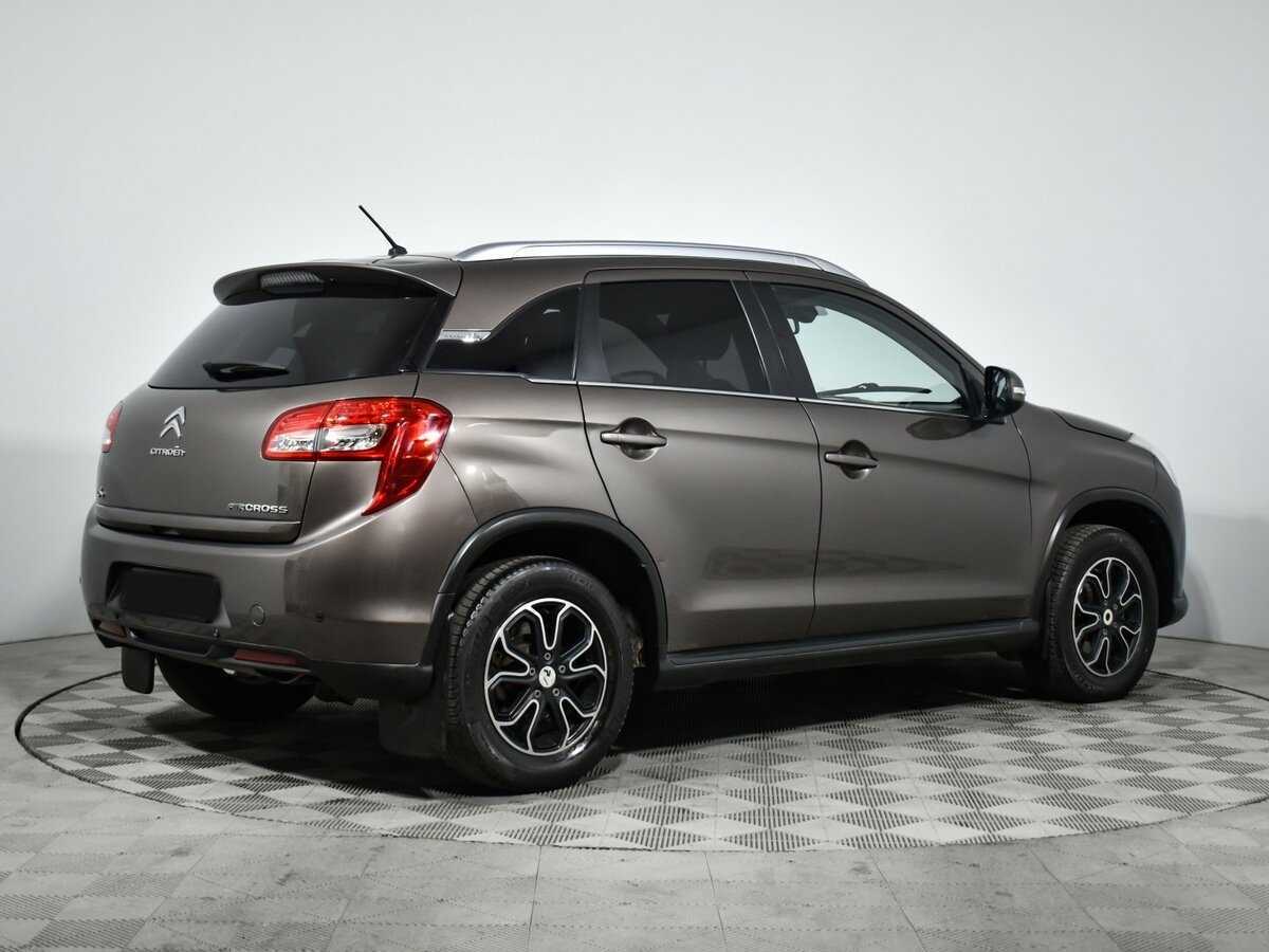 Б/У Ситроен Ц4 Эйркросс 2012 года. Фото: #4