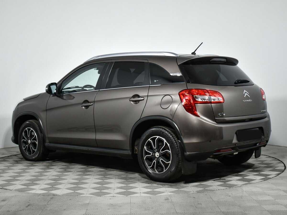 Б/У Ситроен Ц4 Эйркросс 2012 года. Фото: #6