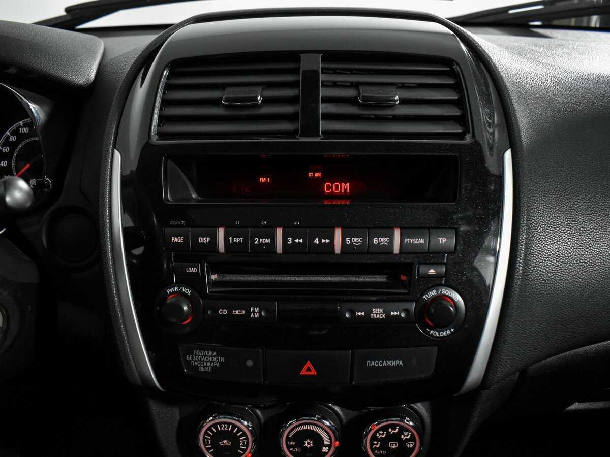 Б/У Ситроен Ц4 Эйркросс 2012 года. Фото: #16