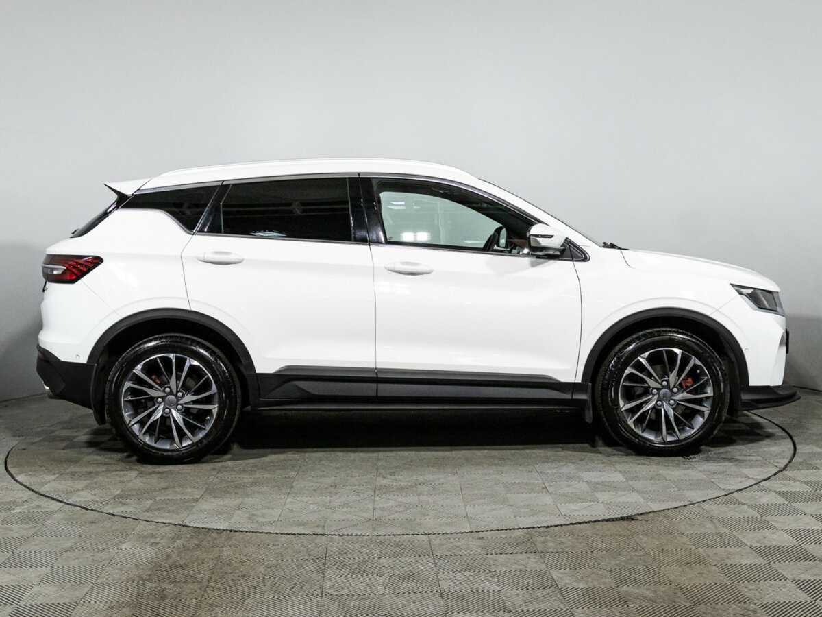 Б/У Джили Кулрэй 2021 года. Фото: #3