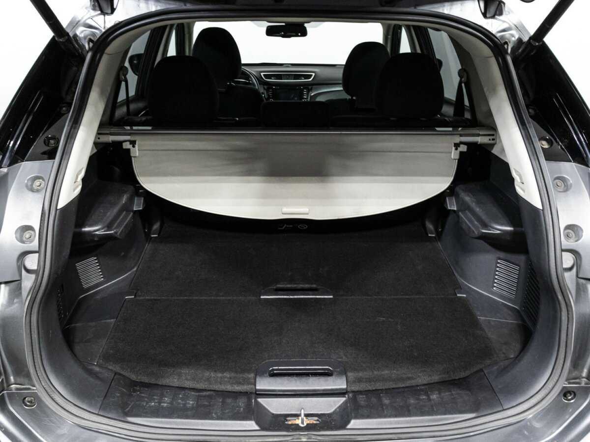 Б/У Ниссан Икс-Трейл 2015 года. Фото: #14