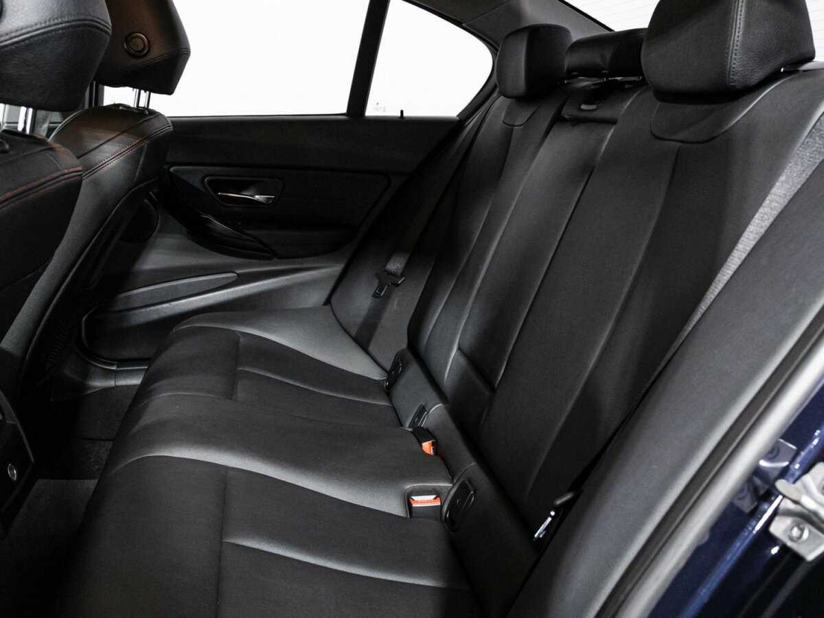 BMW 3 серии 2015 года с пробегом. Фото: #9