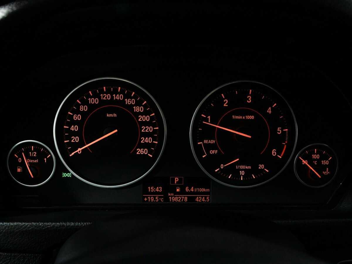 BMW 3 серии 2015 года с пробегом. Фото: #11