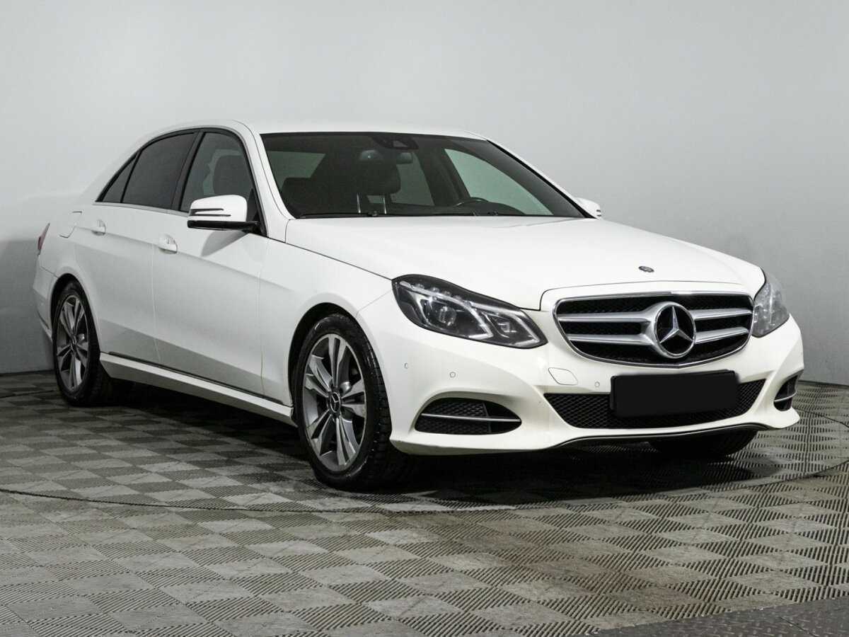 Mercedes-Benz E-Класс 2013 года с пробегом. Фото: #2