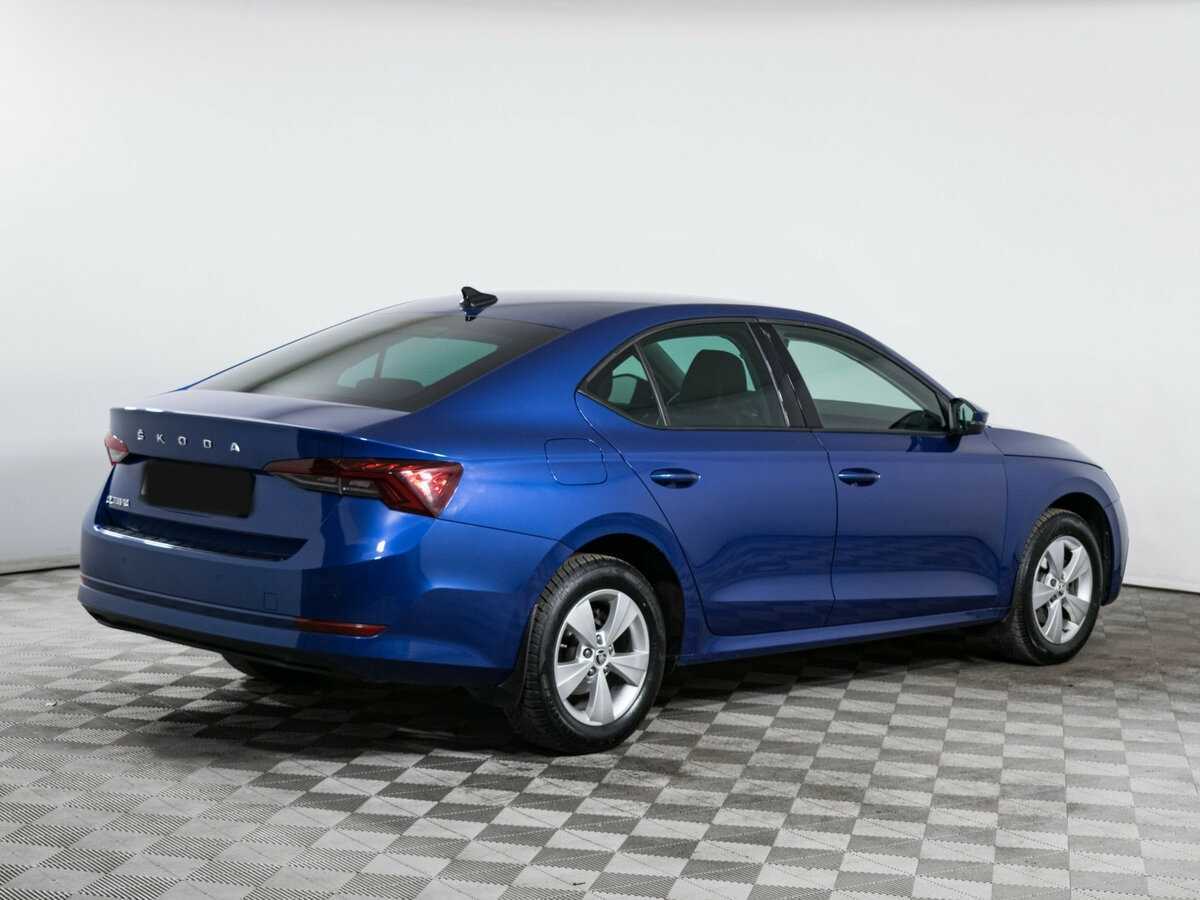 Б/У Шкода Октавия 2020 года. Фото: #3