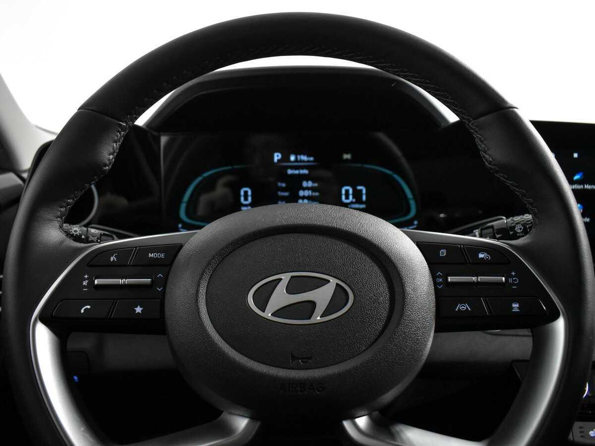 Б/У Хендай Елантра 2023 года. Фото: #20