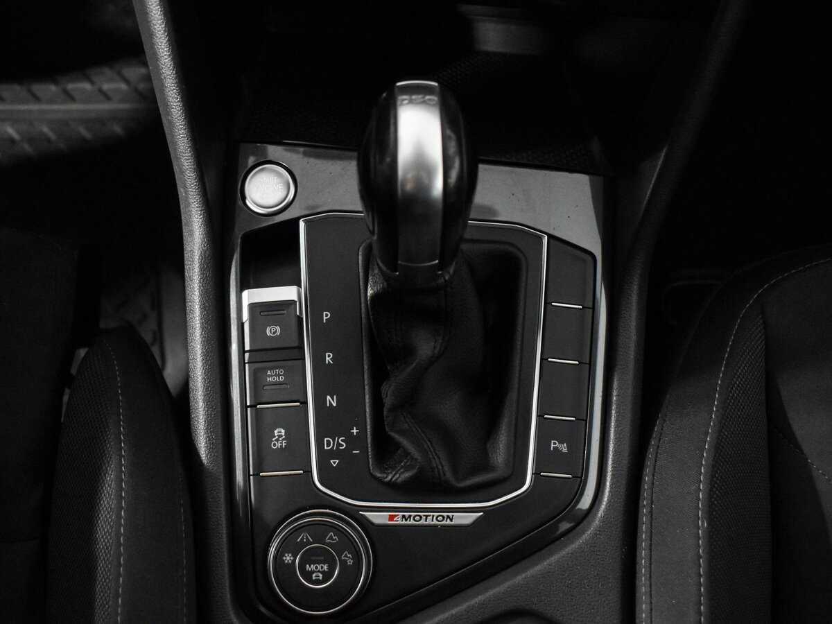 Б/У Фольксваген Тигуан 2017 года. Фото: #10