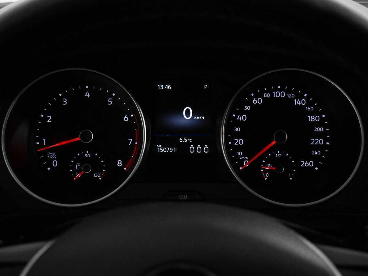 Б/У Фольксваген Тигуан 2017 года. Фото: #21