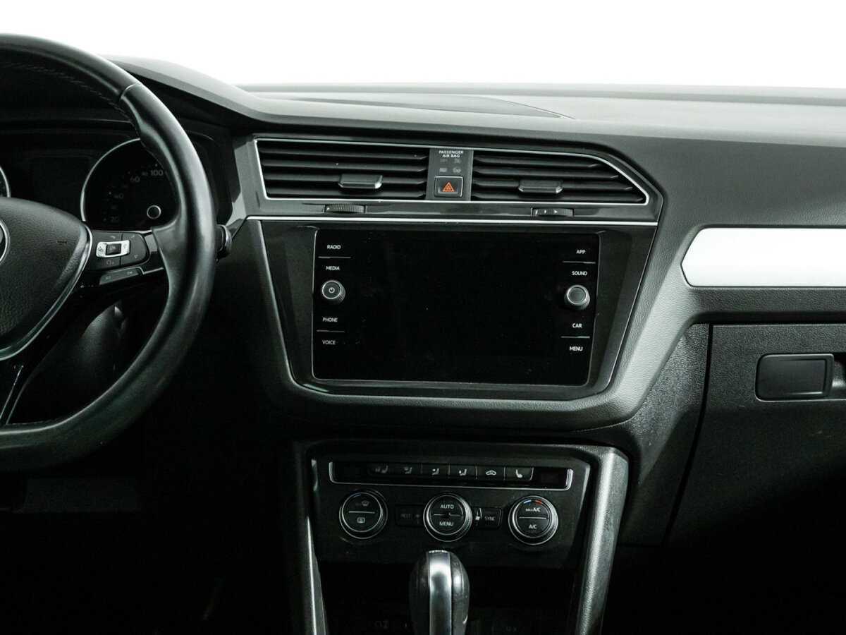 Б/У Фольксваген Тигуан 2017 года. Фото: #13