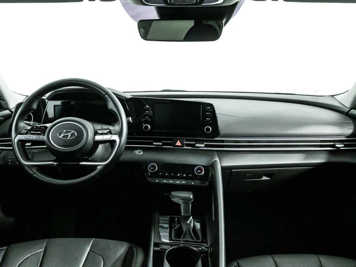 Б/У Хендай Елантра 2021 года. Фото: #12