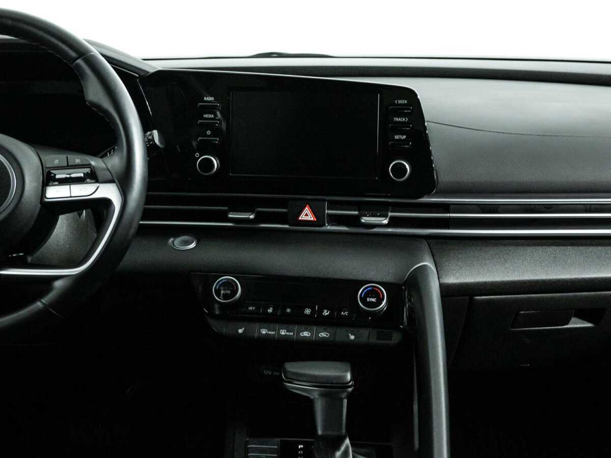 Б/У Хендай Елантра 2021 года. Фото: #13