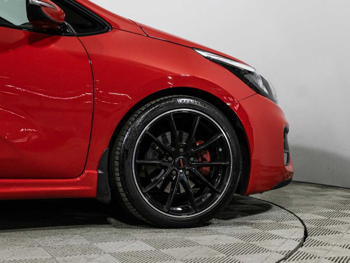 Б/У Киа Сид ГТ 2017 года. Фото: #17