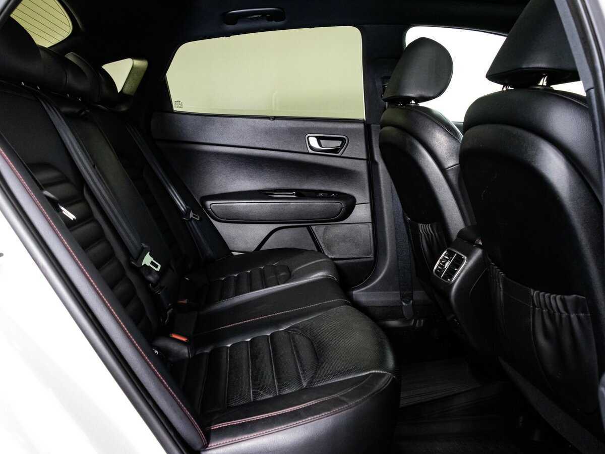 Б/У Киа Оптима 2017 года. Фото: #20