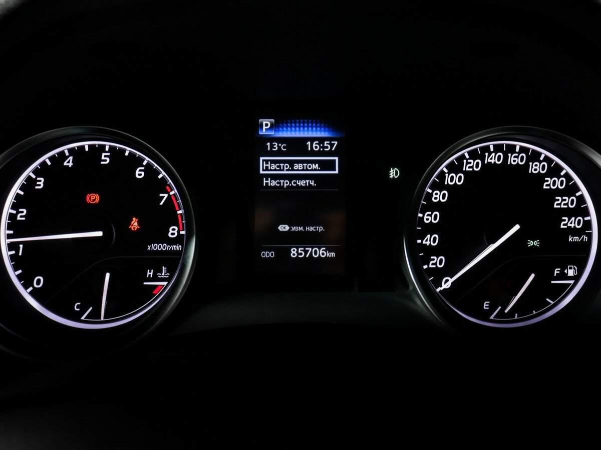 Toyota Camry 2021 года с пробегом. Фото: #10