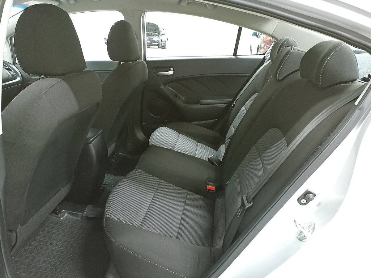 Kia Cerato 2018 года с пробегом. Фото: #11