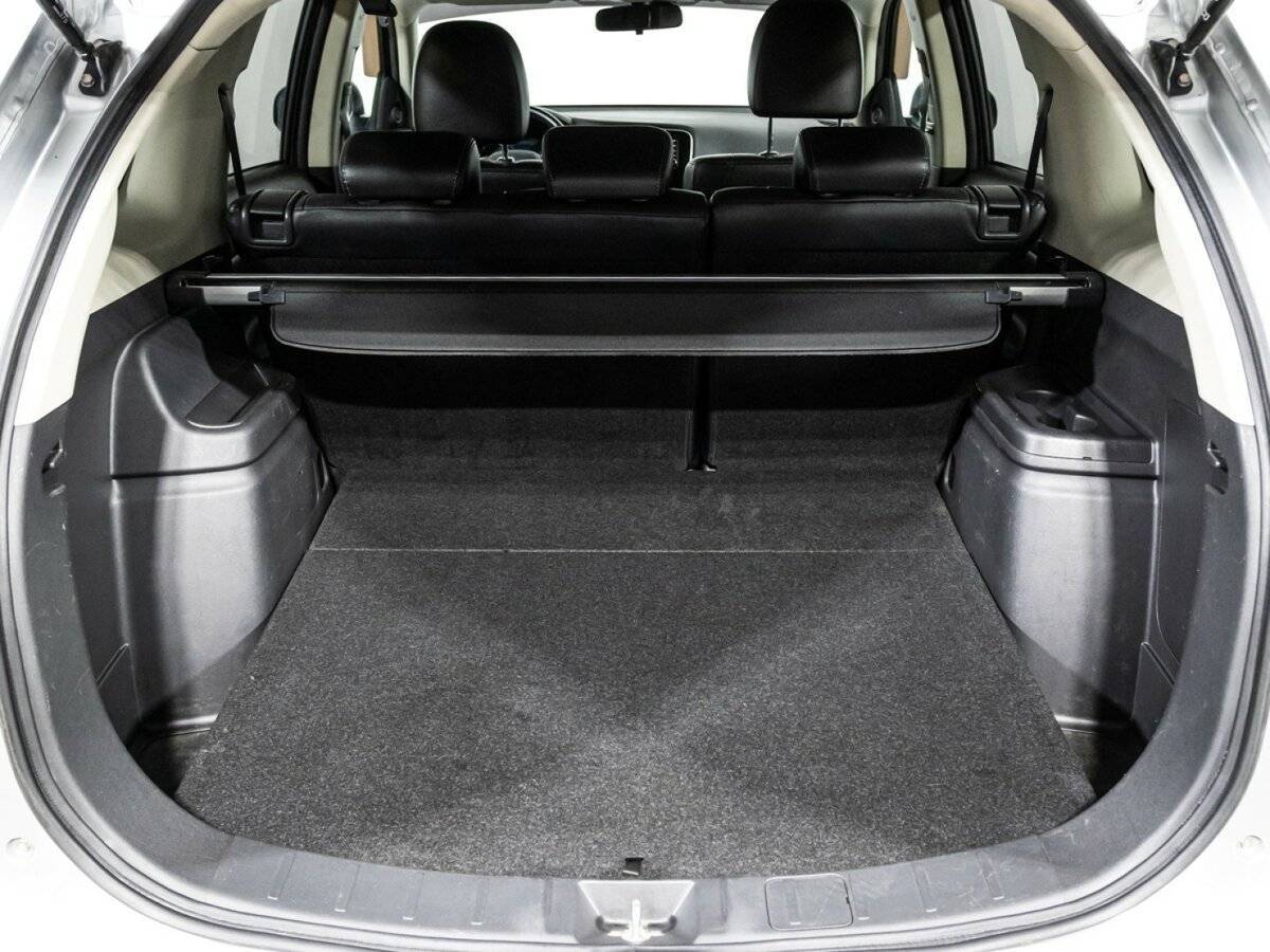 Mitsubishi Outlander 2013 года с пробегом. Фото: #18