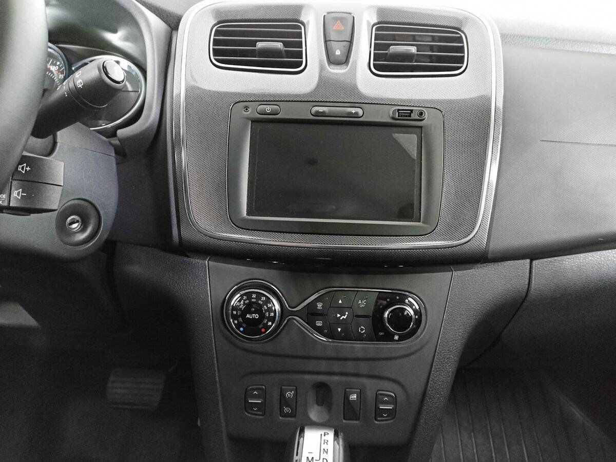 Б/У Рено Сандеро 2020 года. Фото: #13