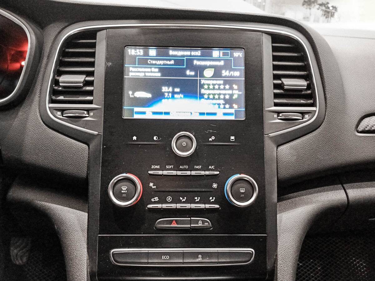Renault Megane 2019 года с пробегом. Фото: #12