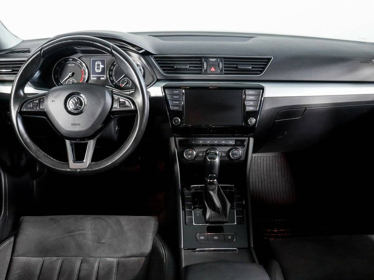 Б/У Шкода Суперб 2017 года. Фото: #8