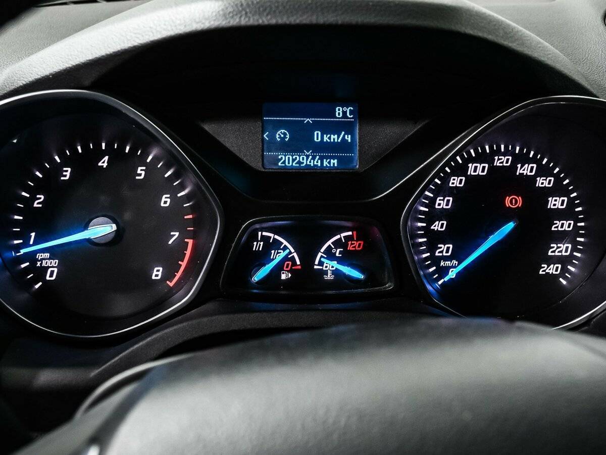 Б/У Форд Куга 2013 года. Фото: #9