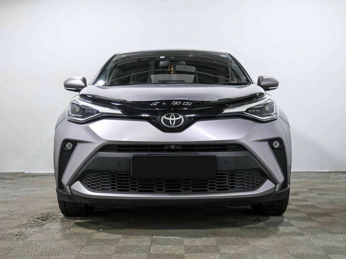 Toyota C-HR 2020 года с пробегом. Фото: #1