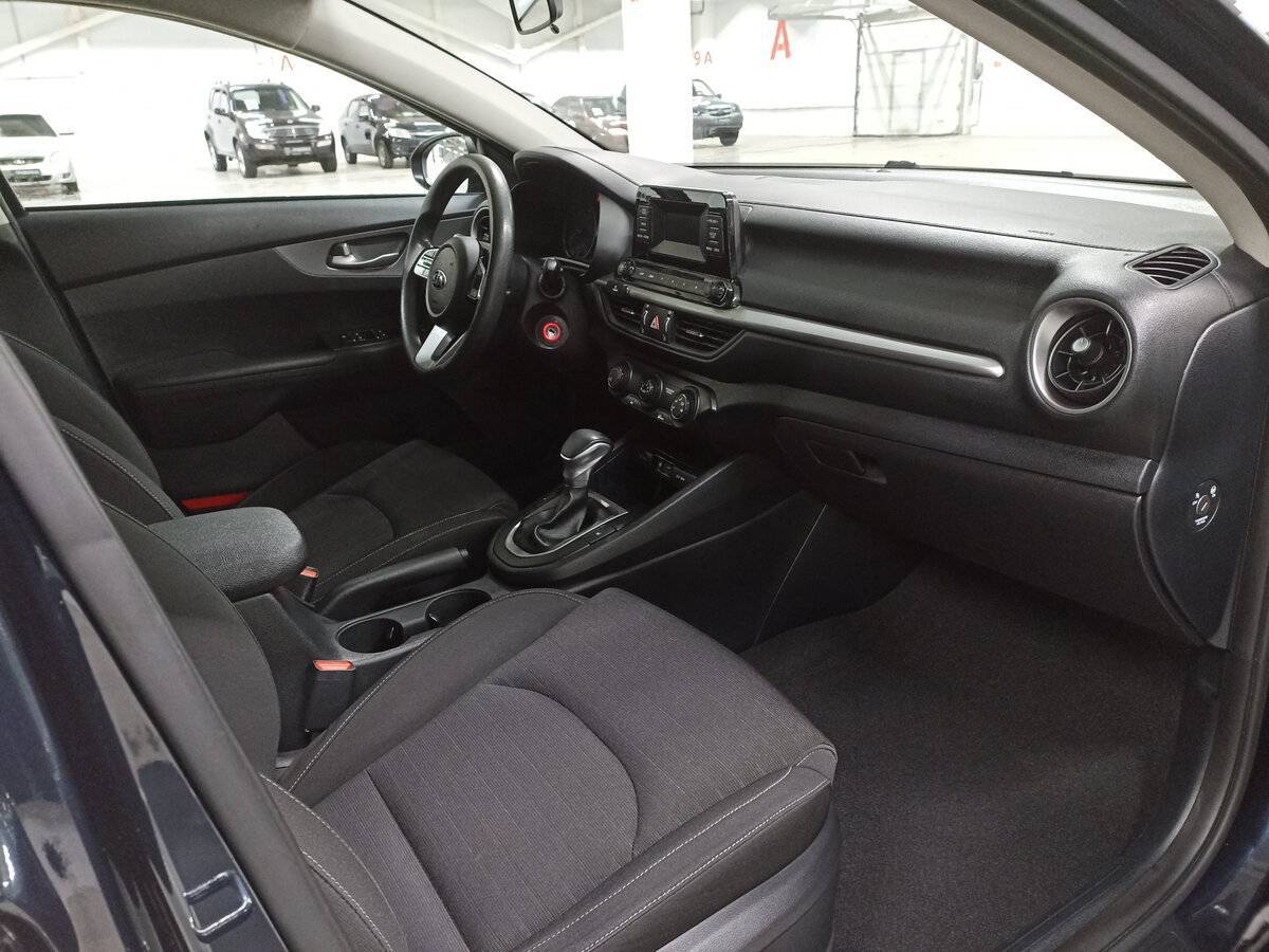 Kia Cerato 2019 года с пробегом. Фото: #10